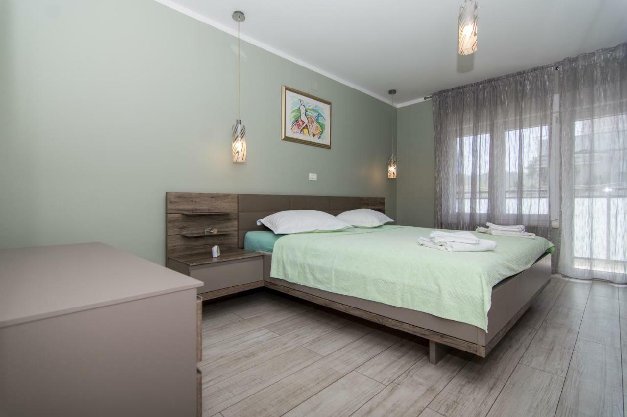 Apartman Marin โตรกีร์ ภายนอก รูปภาพ